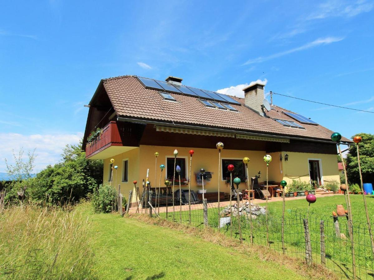 Apartment In Koettmannsdorf Near Bathing Lake Wurdach Extérieur photo